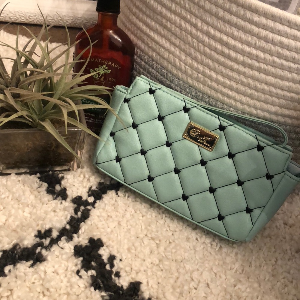 Wristlet